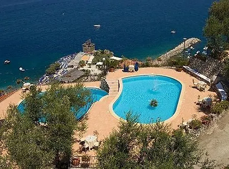 Villaggio Lubrense 3*